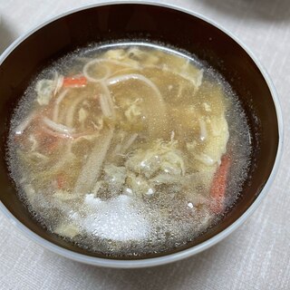 カニカマとたまごの生姜スープ